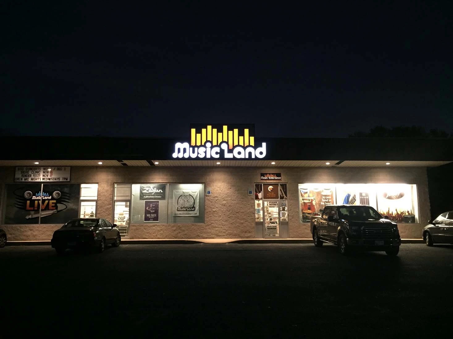 Music Land music store serving customers from Maryland Delaware and Pennsylvania